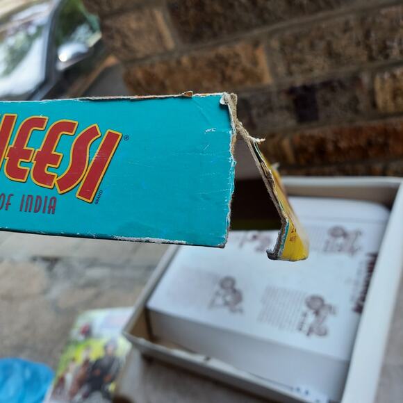 Vintage Parcheesi The Classic Game of India Milton Bradley 2001 Complete - Picture 7 of 7